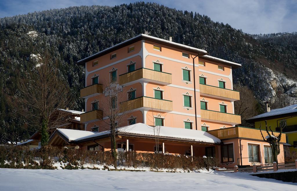 Albergo Italia Molveno Eksteriør bilde